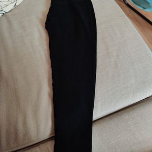 Insulated compression leggings